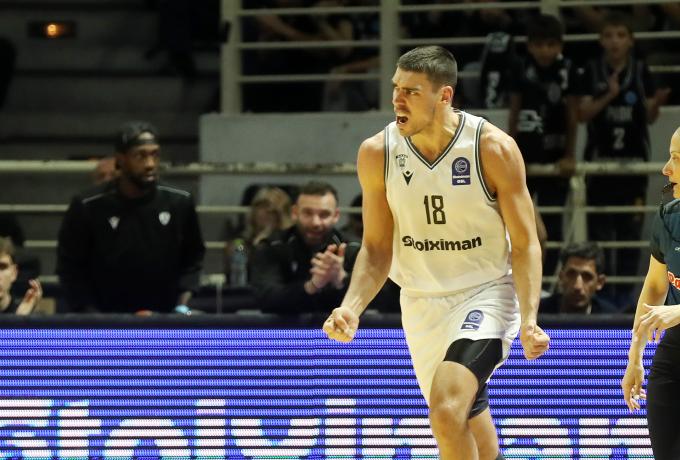 GBL: «Καθάρισε» με Μέλβιν ο ΠΑΟΚ και έκανε το 1-0 κόντρα στο Περιστέρι