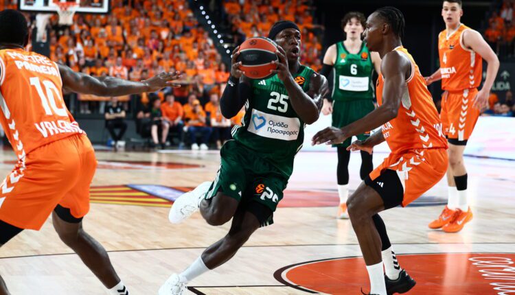 Euroleague: Βαριά ήττα για τον Παναθηναϊκό και αποκλεισμός από το Final Four μετά από «reverse sweep»