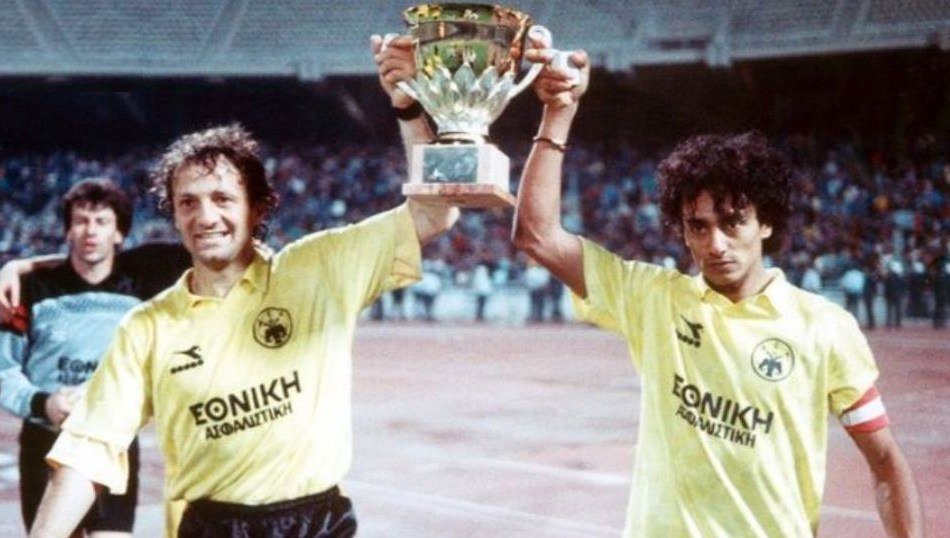 Σαν σήμερα 2/6: Η ΑΕΚ κατέκτησε το μοναδικό League Cup Ελλάδας 