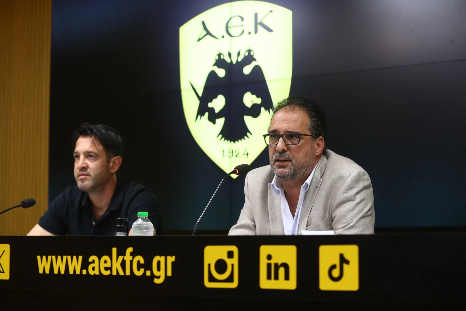 Συνέντευξη Τύπου Ερασιτεχνικής ΑΕΚ: Ο απολογισμός για το βόλεϊ ανδρών και ο δρόμος για τη Volleyleague (VIDEO)