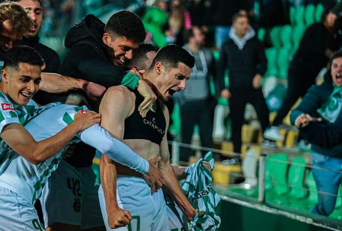 Ολυμπιακός: Η «A Bola» συνδέει τους Πειραιώτες με Μίστα και Βρουσάι