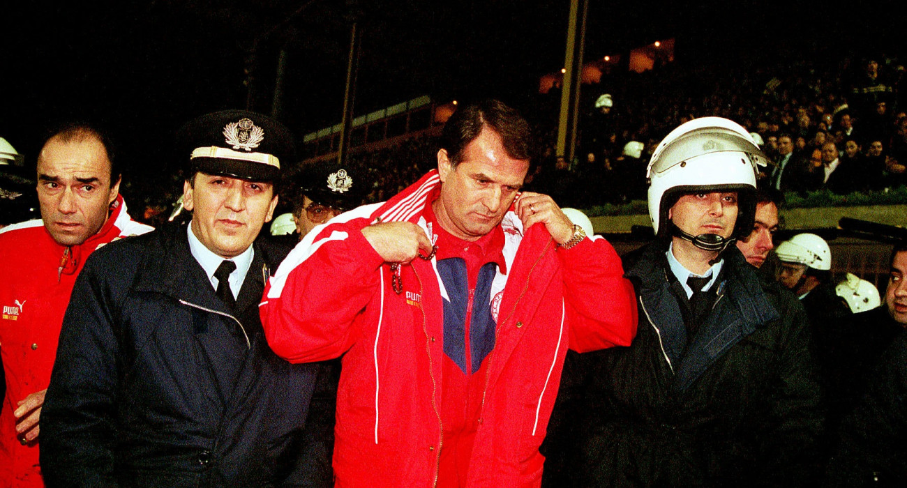 1996: Το τέλος της εποχής Μπάγεβιτς στην ΑΕΚ και η μετακίνηση του στον Ολυμπιακό