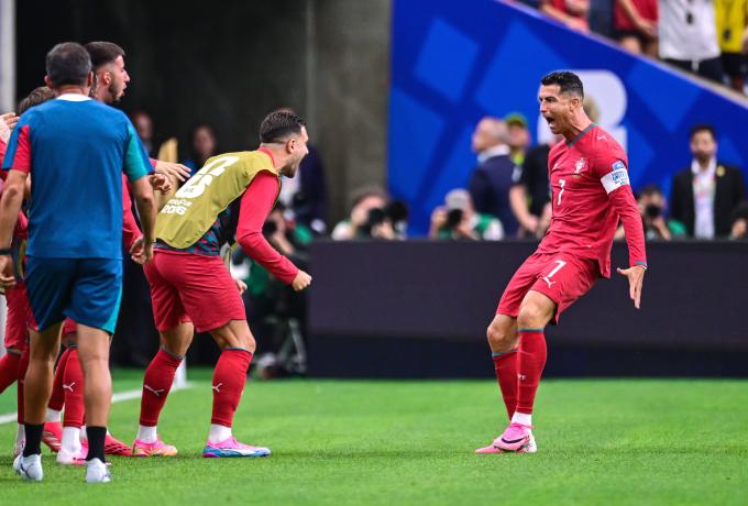 Ο «CR7» έσπασε ακόμη ένα ρεκόρ και οδήγησε την Πορτογαλία στους «32»