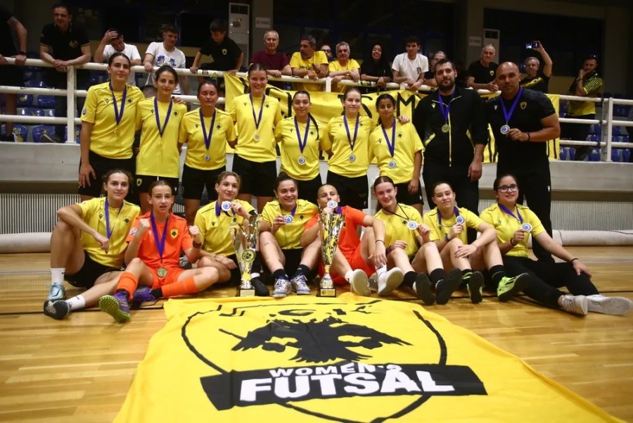 ΑΕΚ Futsal: Απόλυτη κυριαρχία σε άνδρες και γυναίκες με 22 τίτλους σε 8 χρόνια!