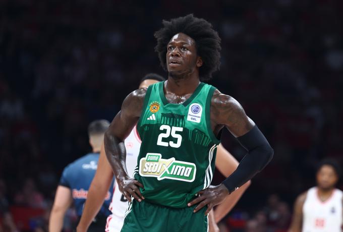 Με κάταγμα στα πλευρά έπαιξε ο Ναν στο Game 5 με τον Ολυμπιακό