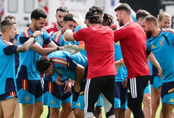 Συναγερμός λόγω κακοκαιρίας στην Ισπανία: Ακυρώθηκε η προπόνηση πριν το ματς με την Ουρουγουάη