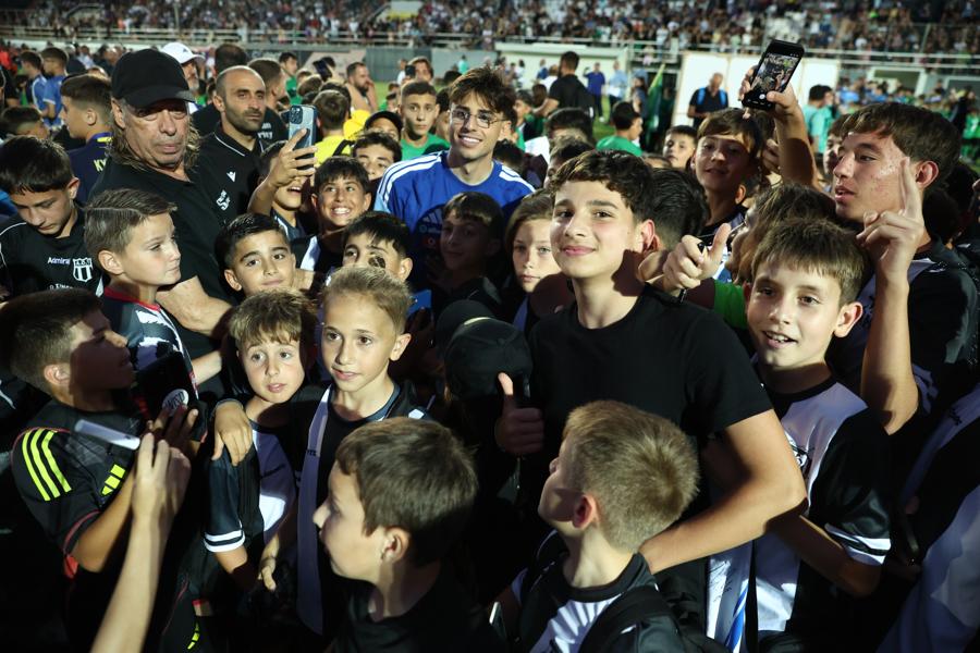 Αποθέωση για τον Λάζαρο Ρότα στο Ηράκλειο!