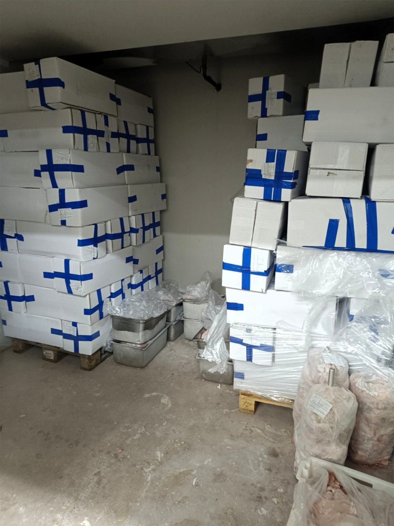 Ίλιον: Εντοπίστηκε παράνομο εργοστάσιο κρέατος – Κατασχέθηκαν 6,2 τόνοι ακατάλληλων προϊόντων