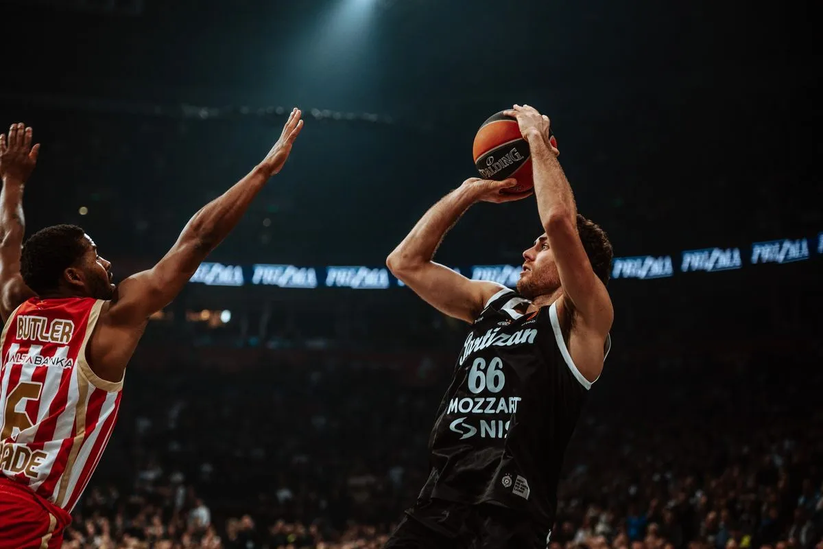 Παρτιζάν – Ερυθρός Αστέρας 85-82: Ασύλληπτο θρίλερ στο Βελιγράδι με «βόμβες» Τζόουνς και Παγιόλα στην παράταση!